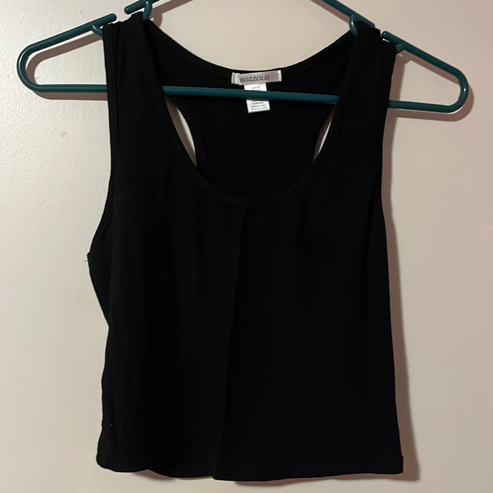 black cropped tank